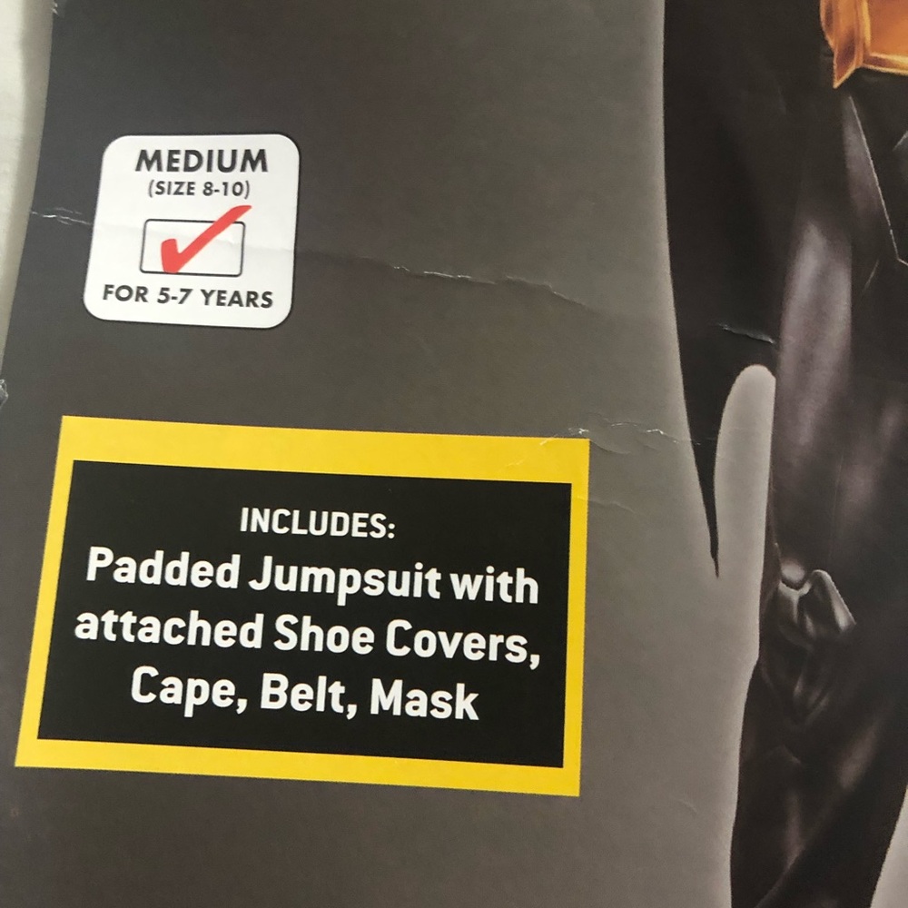 Child's Batman Costume size M - Picture 5 of 5